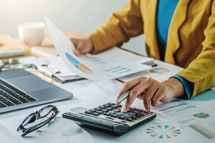Why and How Small Businesses Need a Tax Accountant?